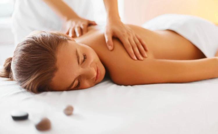 Les Horizons - Spa-Jacuzzi - Massage- Sauna - 4 Saisons - Piscine Chauffee Toute L'Annee - 800M Centre Ville Nyons Exteriör bild